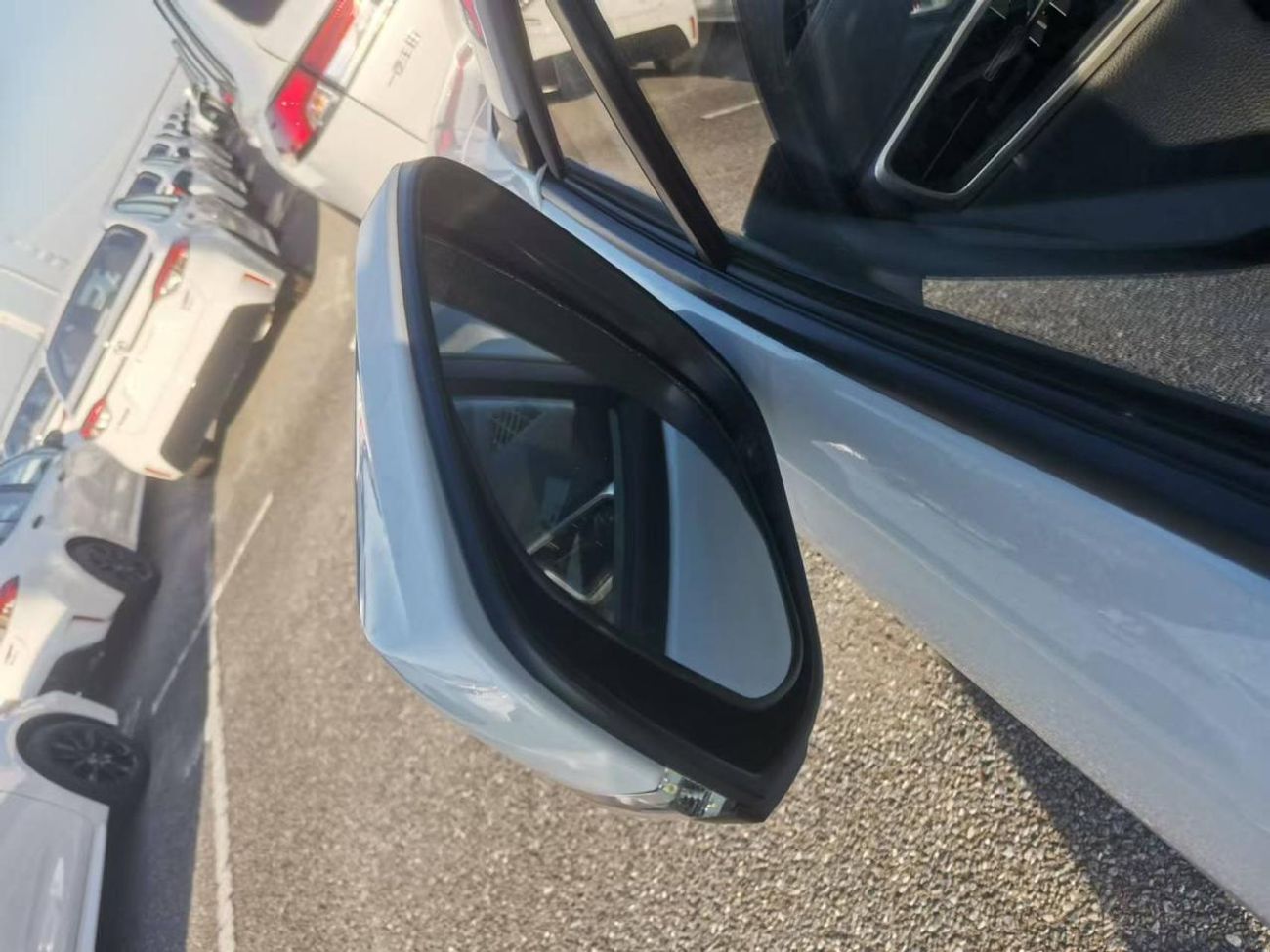 Toyota Corolla Cross 1.8L GLI (HEV)