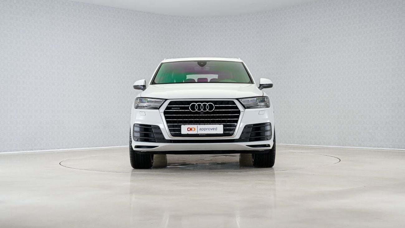 أودي Q7 45 TFSI quattro S-Line 3.0L
