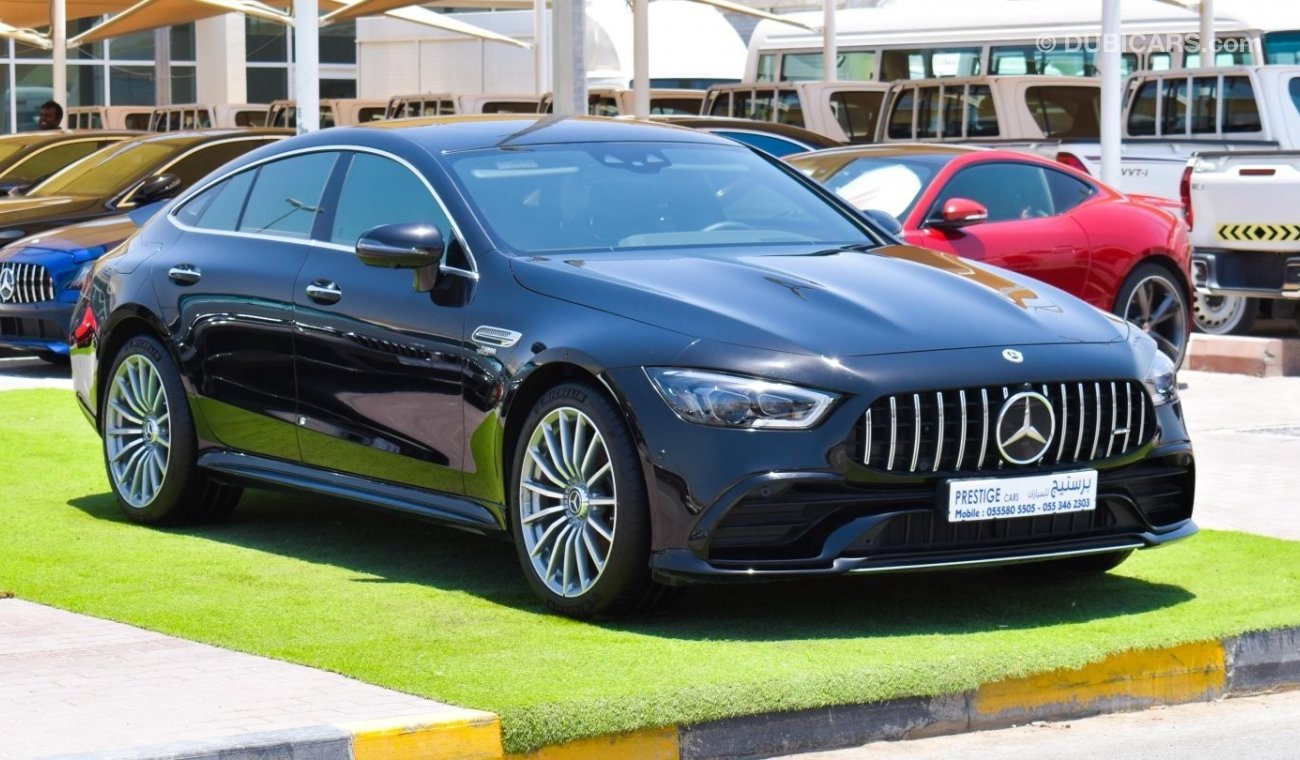 مرسيدس بنز AMG GT 43 4 Matic