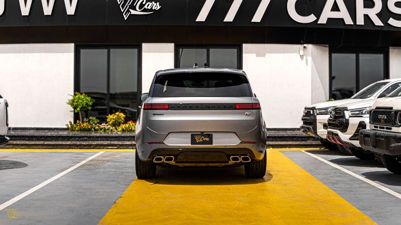 لاند روفر رينج روفر سبورت RANGE ROVER SPORT DYNAMIC HSE P530 4.4L TWIN TURBO