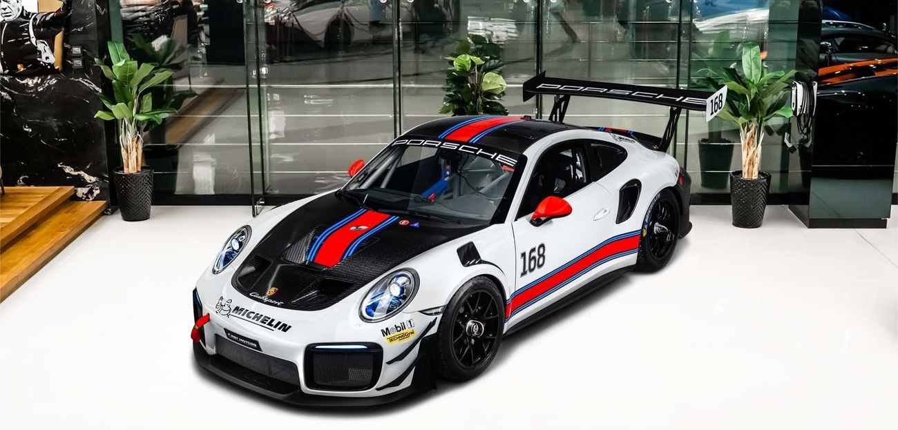 Porsche 911 3.8L F-6 Twin-Turbocharged Engine