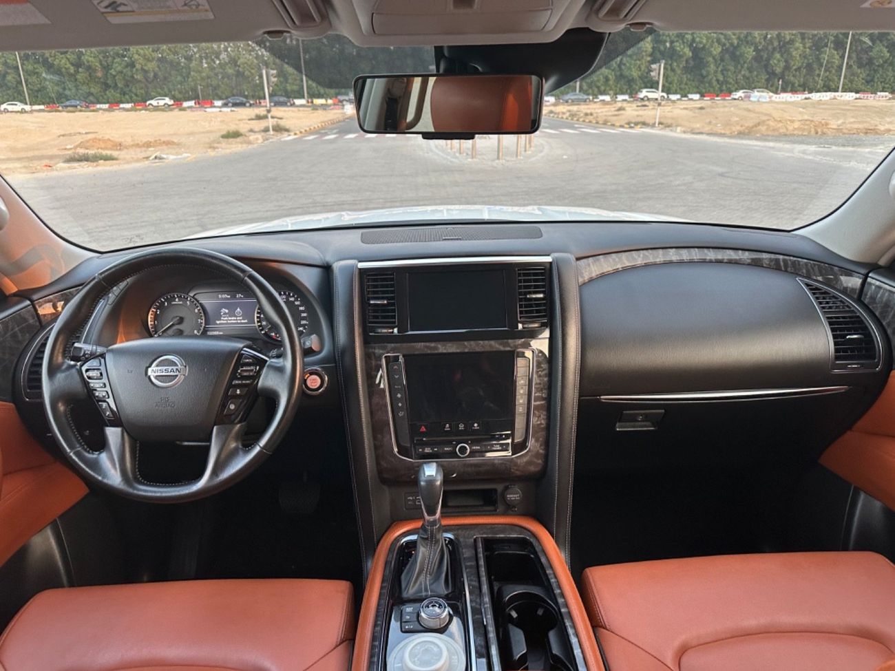 Nissan Patrol SE T1 4.0L MODEL 2020 GCC CAR PERFECT CONDITION INSIDE AND OUTSIDE FULL OPTION