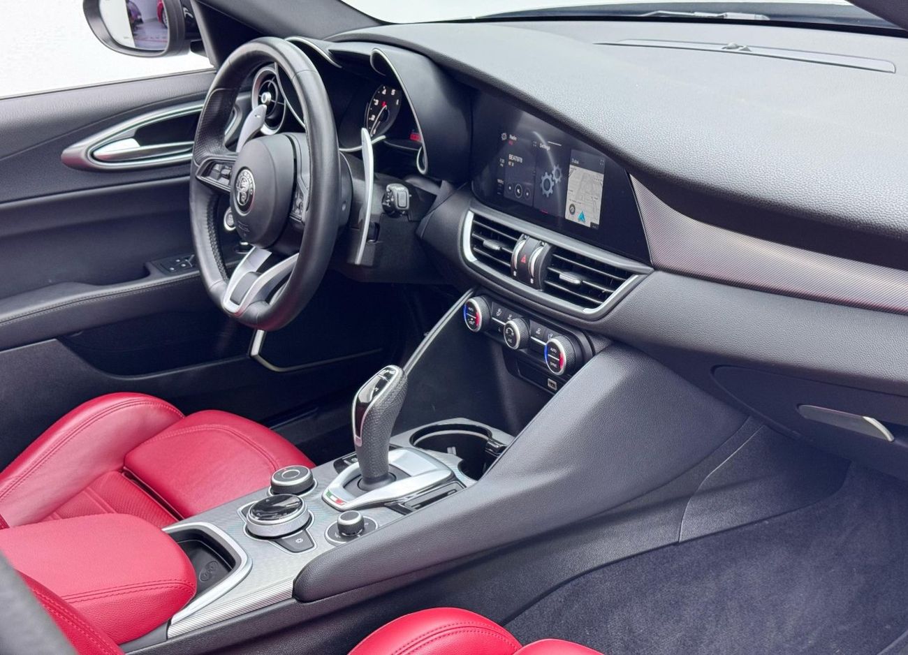 Alfa Romeo Giulia 2023 Alfa Romeo Giulia Q2 Veloce, 2027 Alfa Romeo Warranty + Service Pack, Low Kms, GCC