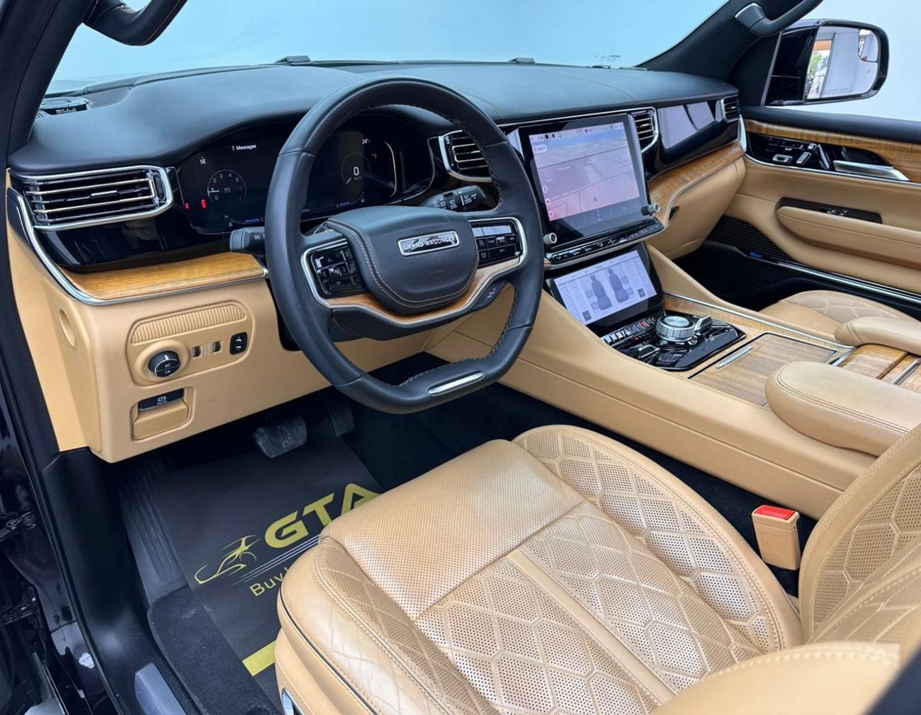 جيب واجونير 2023 Jeep Grand Wagoneer Series 3, 07/2028 Jeep Warranty, Jeep Full Service History, GCC