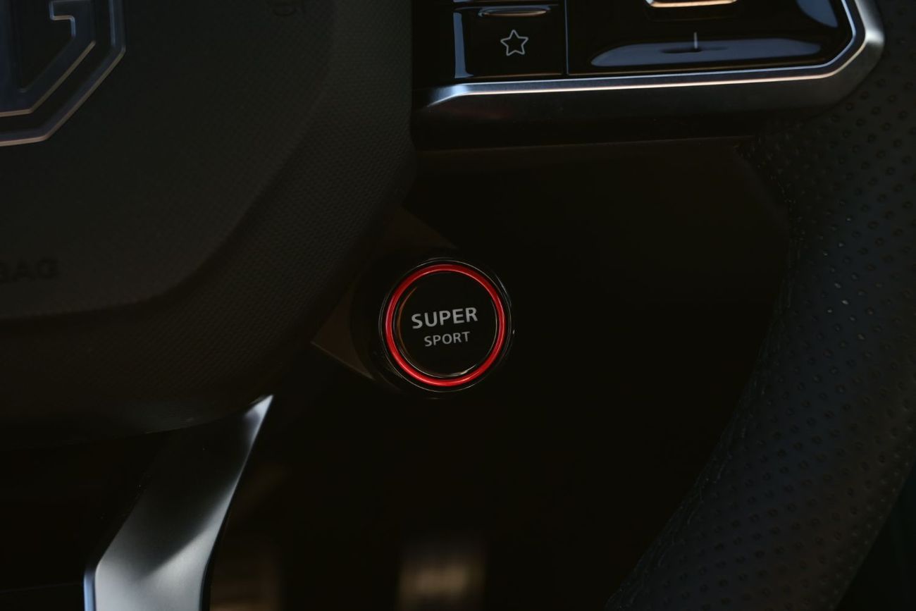 أم جي 7 MG7 1.5L Turbo, Petrol, FWD Model 2025 Color Black