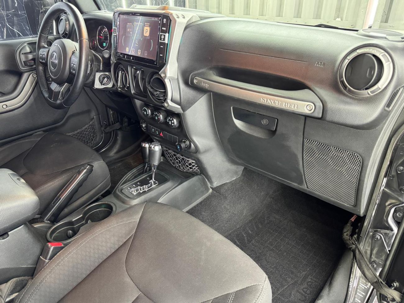 Jeep Wrangler Rubicon 3.6L A/T (5 Seater) 2018 Jeep Wrangler, Warranty, Service History, Excellent Condition, GCC