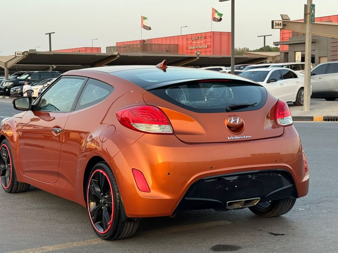 Hyundai Veloster GLS 1.6L perfect inside&outside