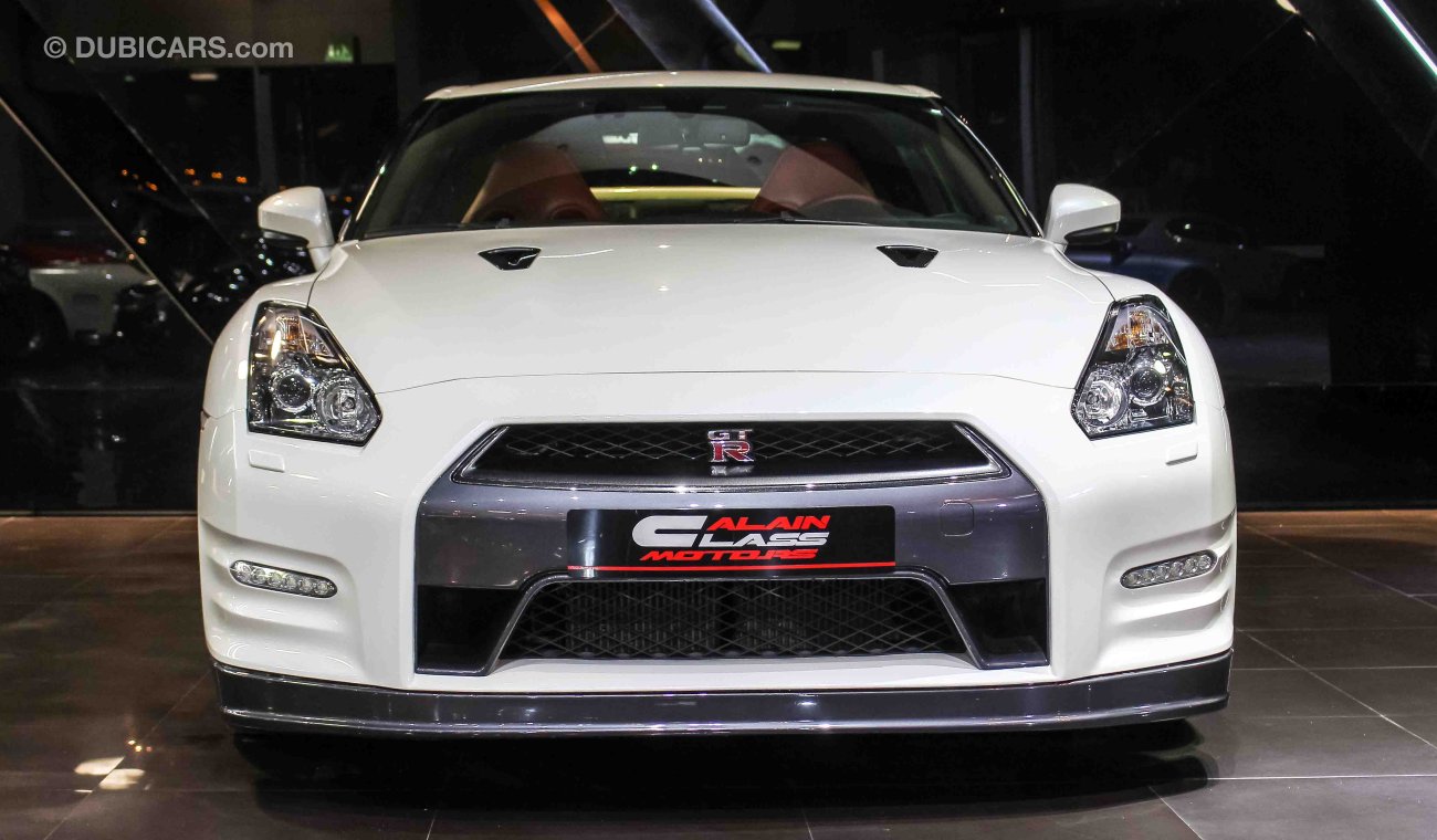 Nissan GT-R