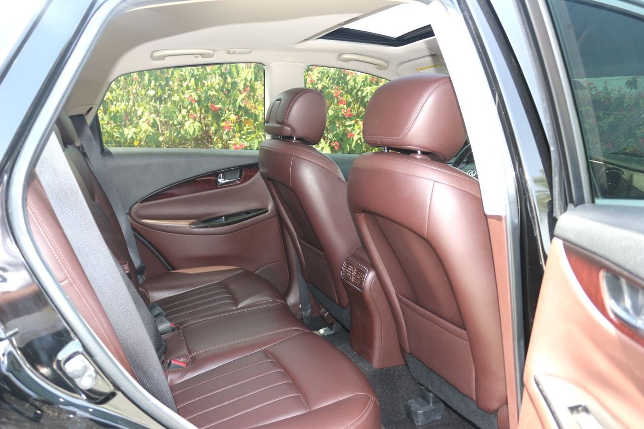 إنفينيتي QX50 لاكجري Infiniti QX50 Gcc Model 2015 Full Options