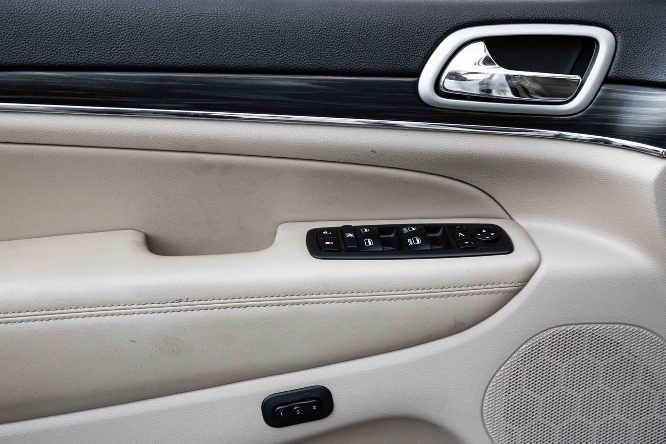 Jeep Grand Cherokee Grand Cherokee Limited | 1,822 P.M | 0% Downpayment | LIMITED EXCELLENT CONDITION!