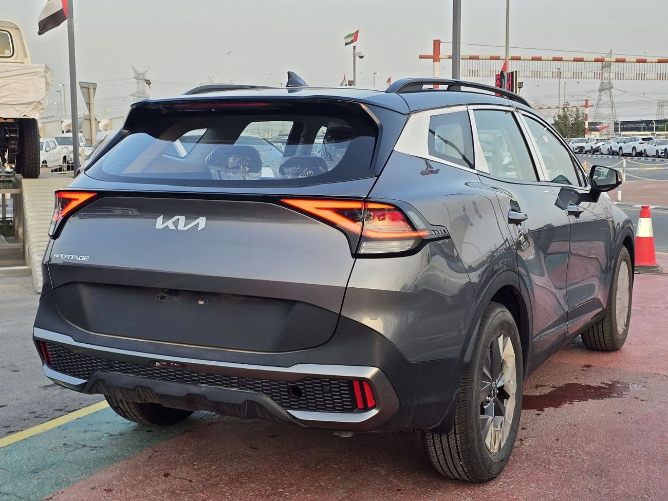 Kia Sportage KIA SPORTAGE 1.5L petrol SUV FWD Gcc Grey Color 2026 Model