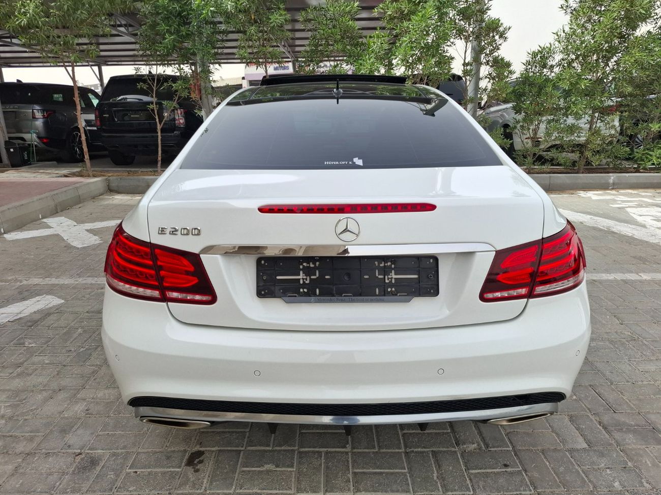 Mercedes-Benz E 200 Coupe Mercedes-Benz E200 2015 full option