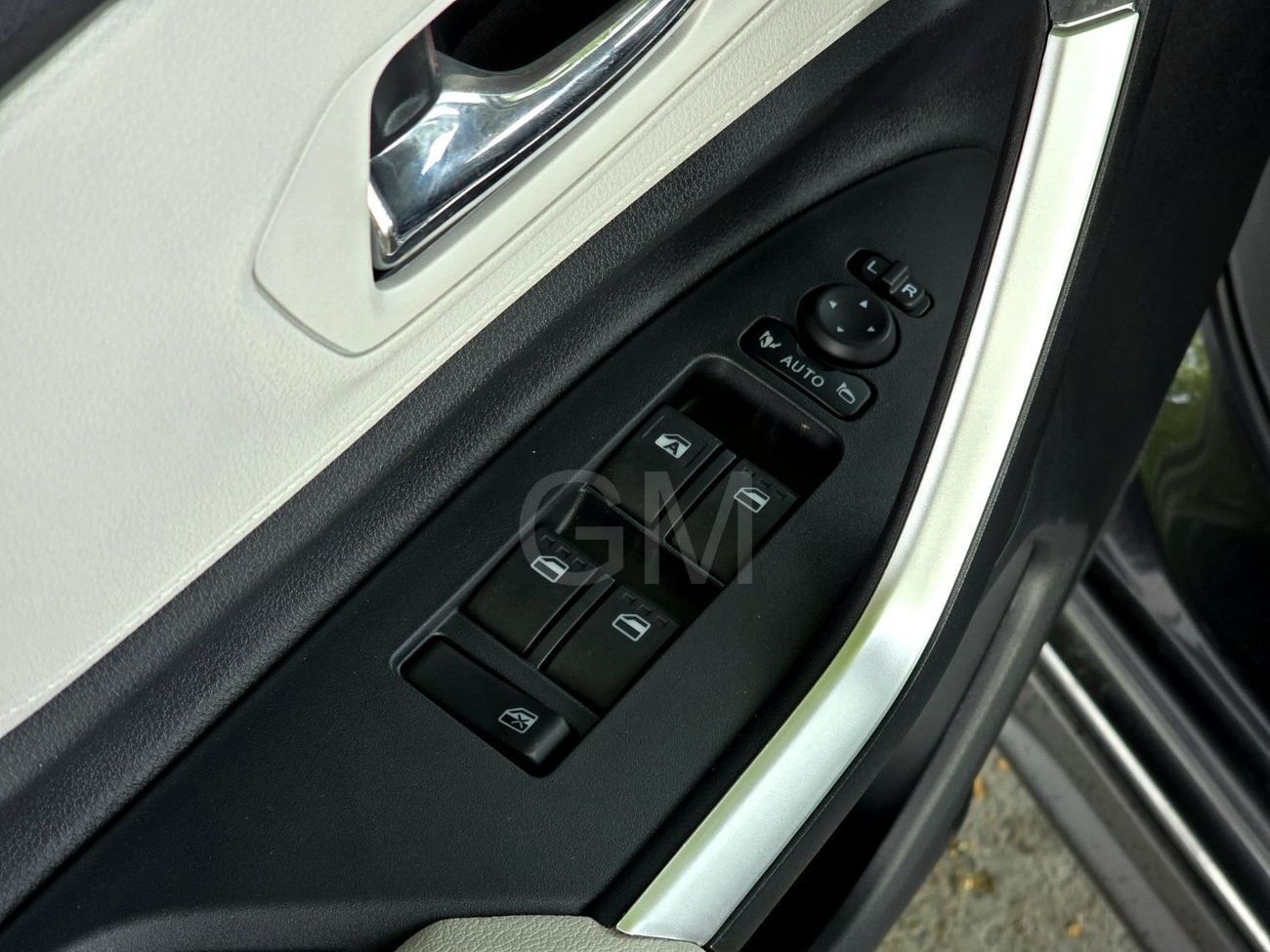 Toyota Veloz TOYOTA VELOZ 1.5L - FULL OPTIONS - 2025 MODEL - GREY INSIDE BLACK - OMANI