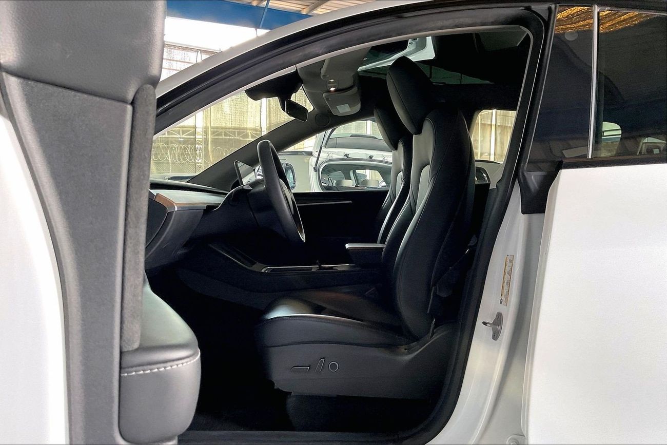 تسلا موديل Y Long Range (Dual Motor) | شامل الضمان | 0 ﺪﻔﻋﺓ ﺃﻮﻟﻯ