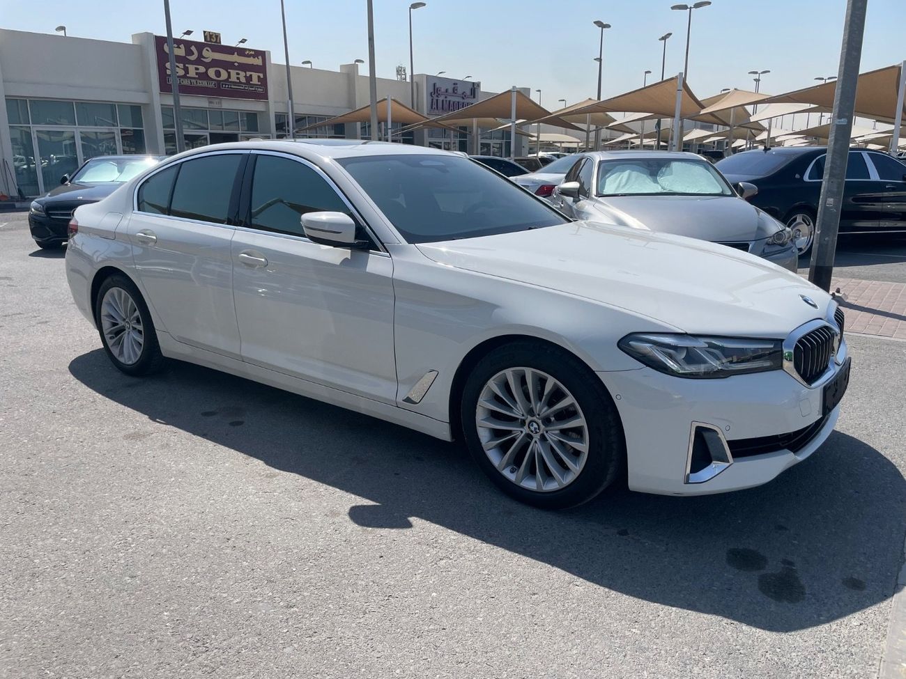 بي أم دبليو 520i بي ام دبليو 520 وارد كوريا اوراق جمارك نظيفة جدا ًبدون حوادث