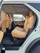 Toyota Fortuner GXR/ 2021 SHAPE/ LEATHER SEATS/ DVD CAMERA/ LOW MILEAGE/ 4.0L V6/ 4WD/ EXPORT ONLY / LOT# 72939