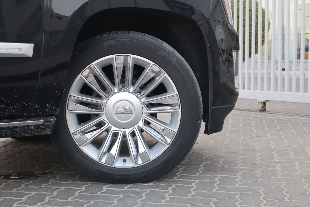 Cadillac Escalade Platinum 6.2L