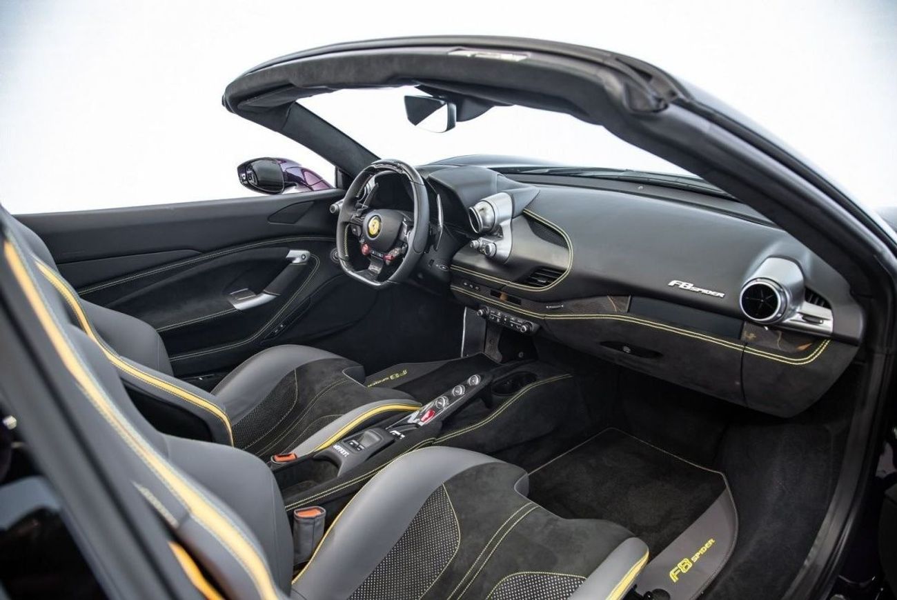 Ferrari F8 Spider Ferrari F8 Spider