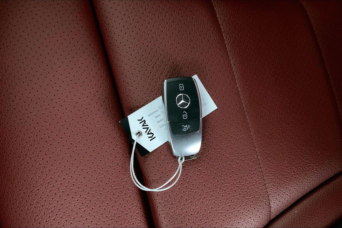 مرسيدس بنز GLC 200 Premium+ Coupe | شامل الضمان | 0 ﺪﻔﻋﺓ ﺃﻮﻟﻯ