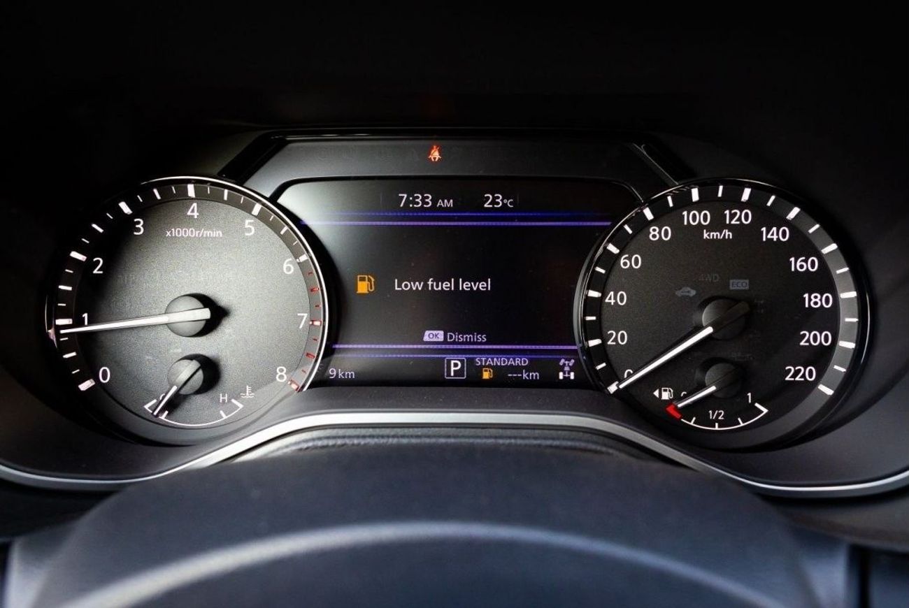 نيسان إكستيرا 2023 Platinum 2.5L PTR - 7AT - 4WD / Full Option / SUV 7 Seats / Premium Movie Theater Experience