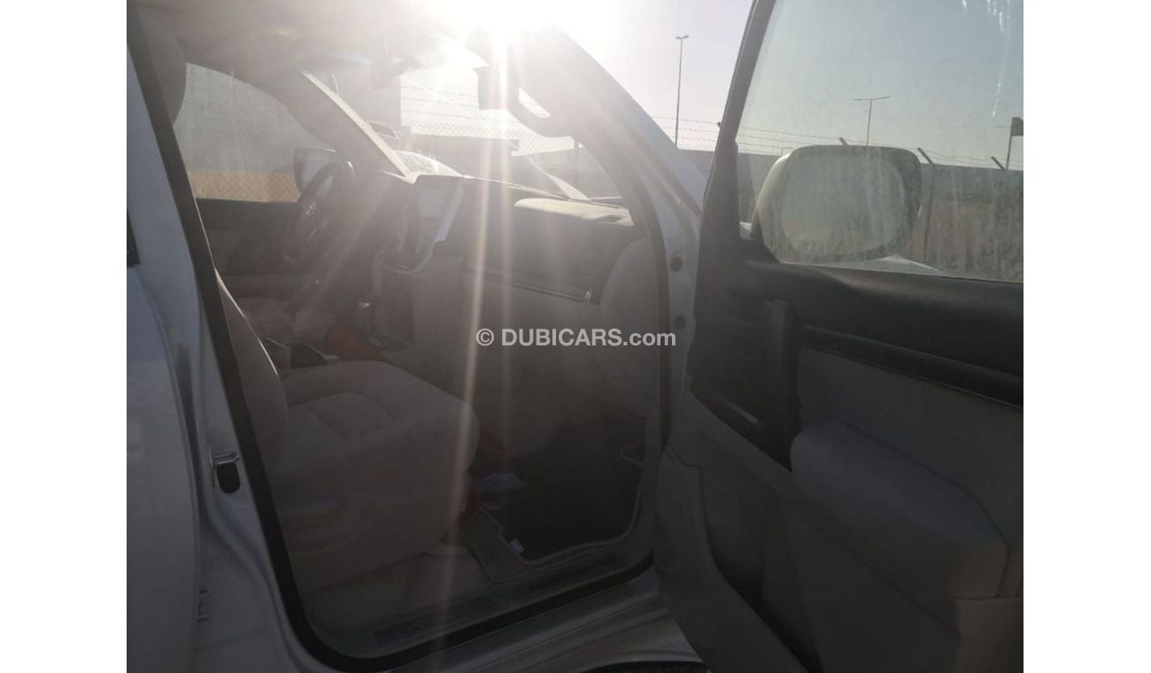 Toyota Land Cruiser 2020 Toyota LC200 4.0L EXR | PT AT Basic | Best Export Price