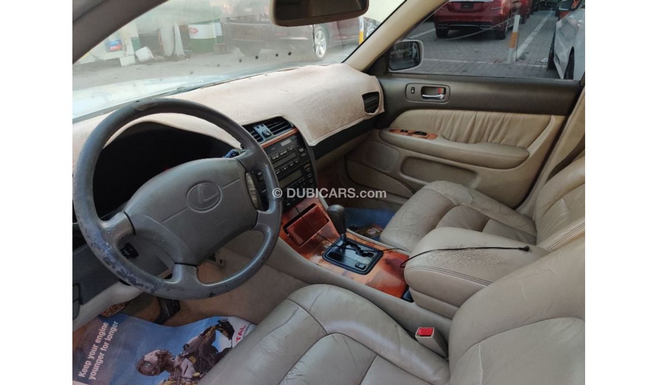 Lexus LS 400 1998 model American specs low mileage