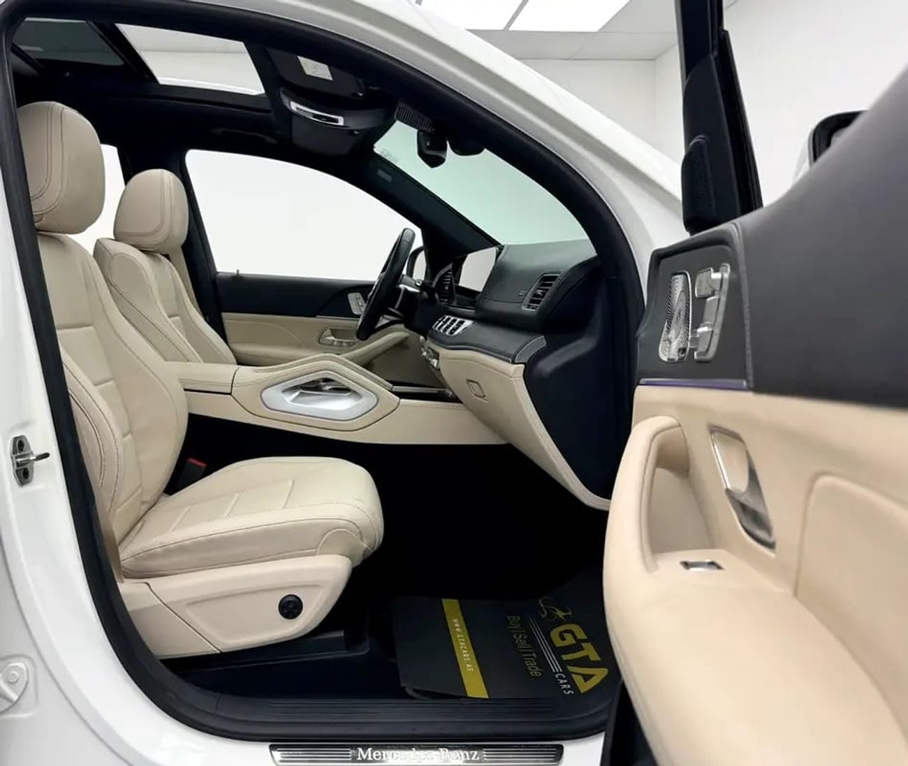 Mercedes Benz GLS450 4MATIC GLS450 4MATIC Premium Plus, MB Warranty + Service Pack, 7 Seater, GCC