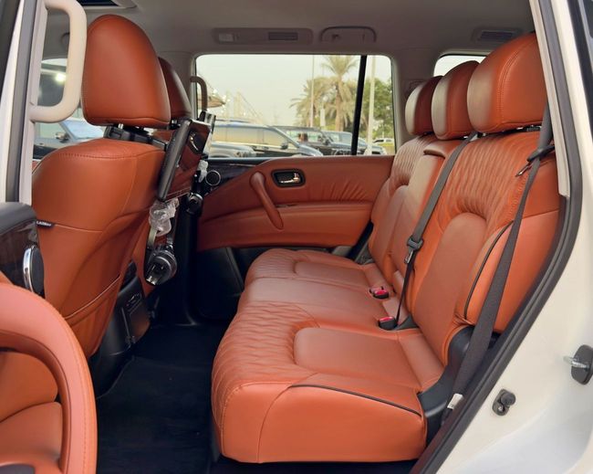 Nissan Patrol SE PLATINUM CITY, миниатюра 27
