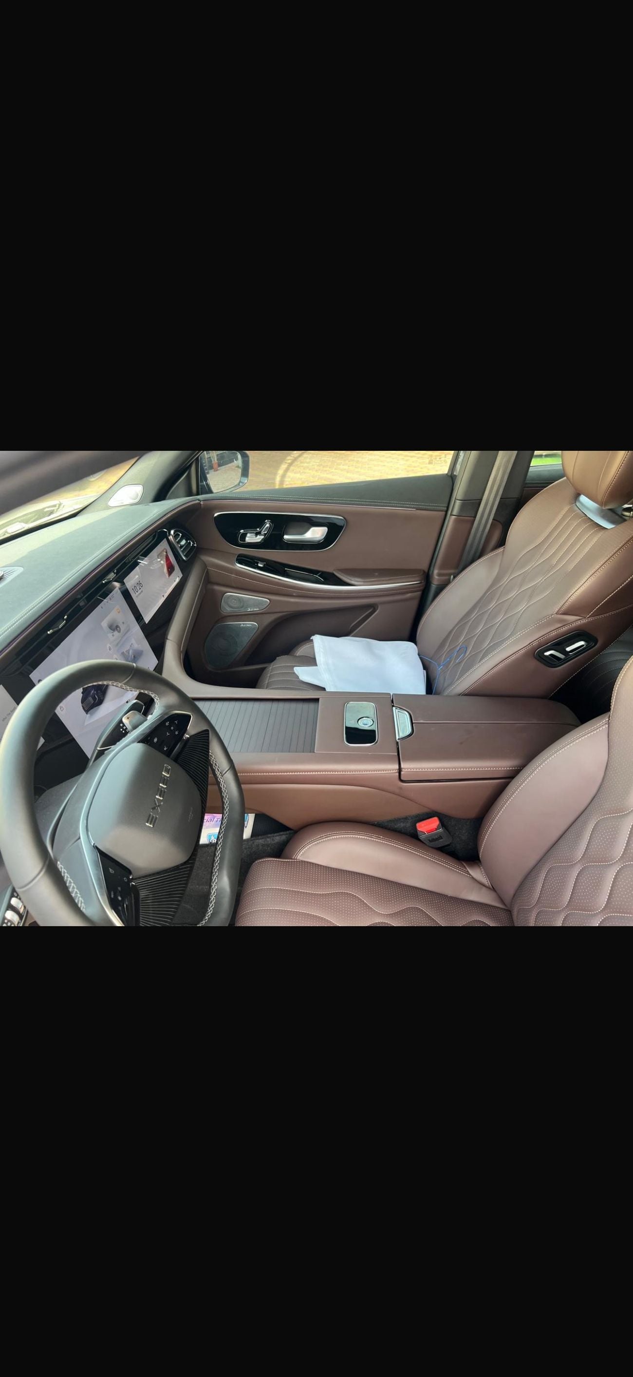 Exeed VX LUXURY