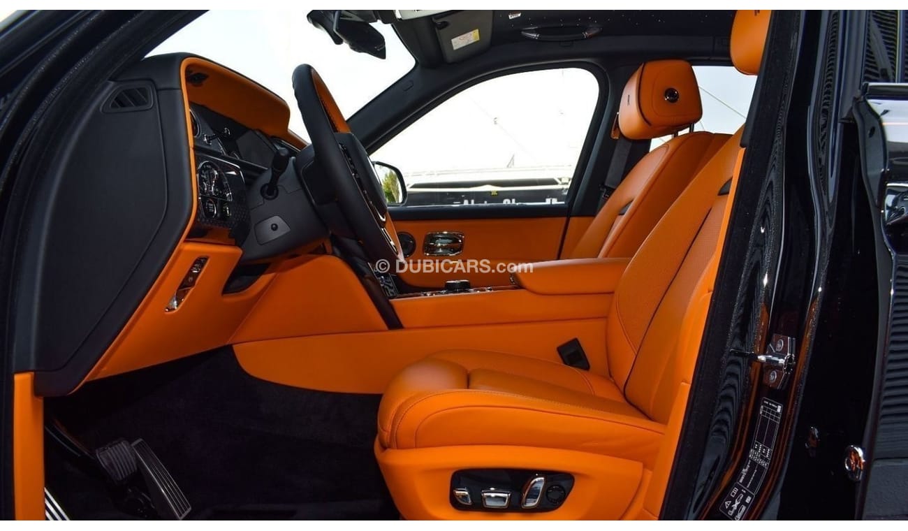 رولز رويس كولينان Rolls-Royce Cullinan Black Badge 2024