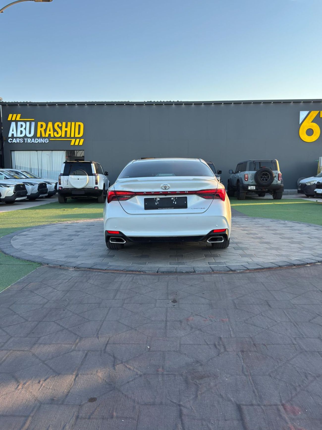 تويوتا افالون Limited 3.5L