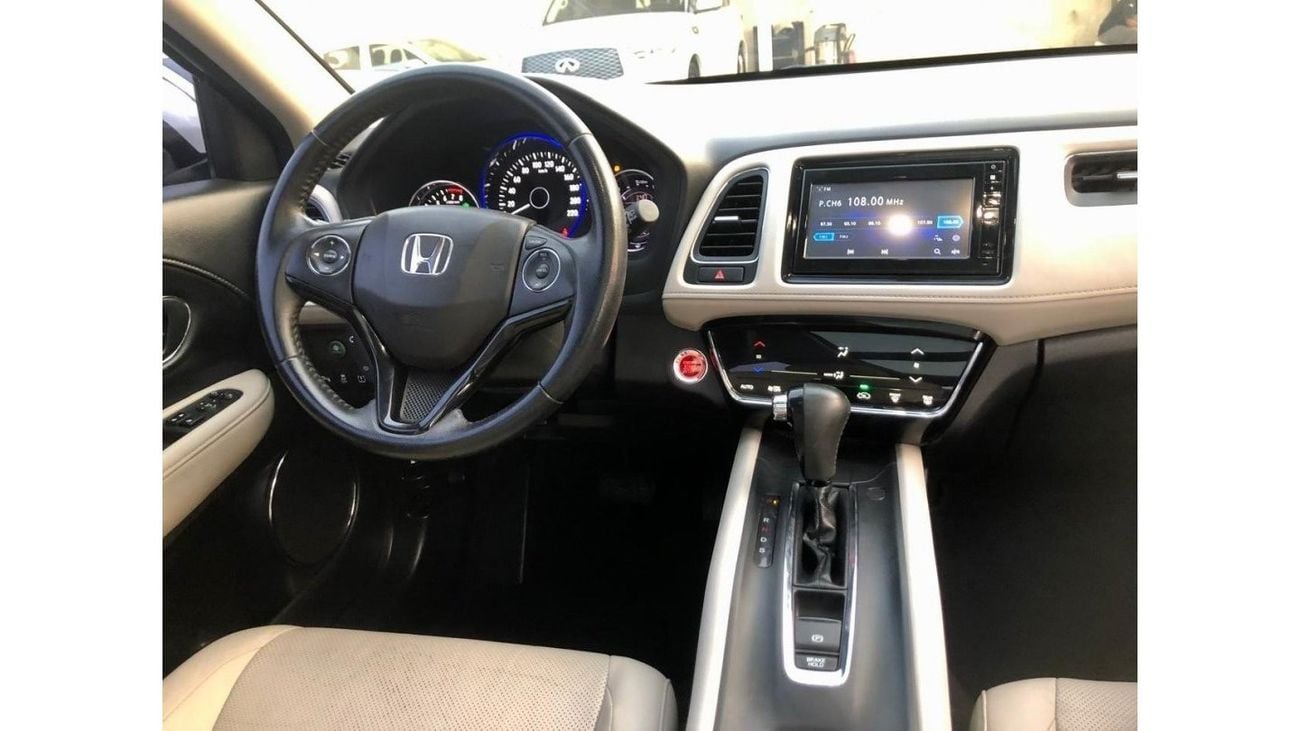 Honda HRV HONDA,HR-V 2020 FULL OPTIONS GCC,panoramic
