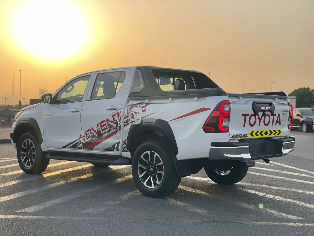 Toyota Hilux 2021 Toyota Hilux GL Advanture Modified - 2.7L V4 - AWD 4x4 - 360* CAM - Patrol - 2 Keys -
