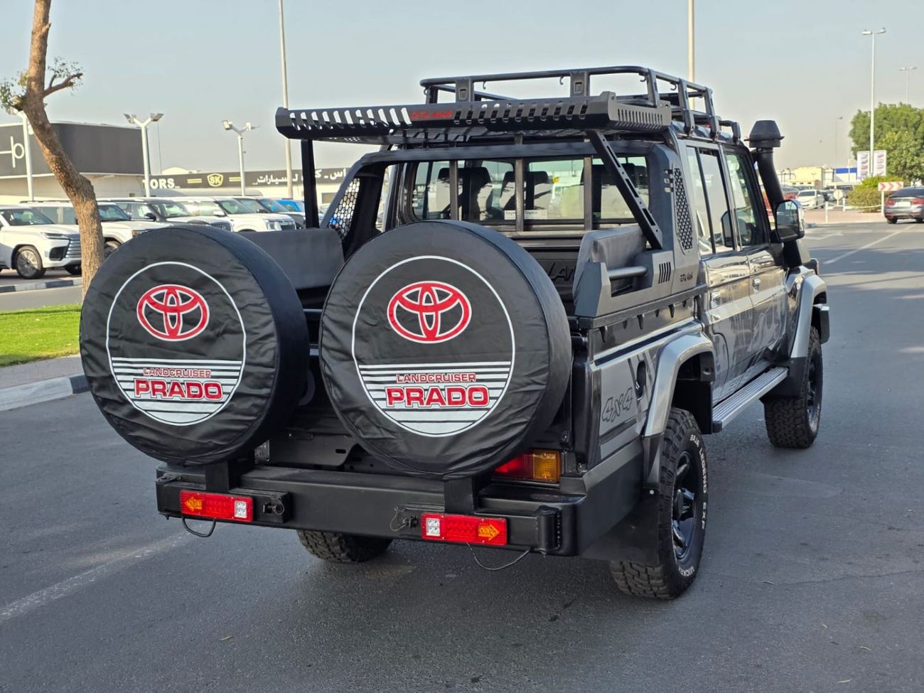 تويوتا لاند كروزر بيك آب RIGHT HAND VEHICLE ONLY FOR EXPORT 4.5L MODEL 2018 SHAPE 2024