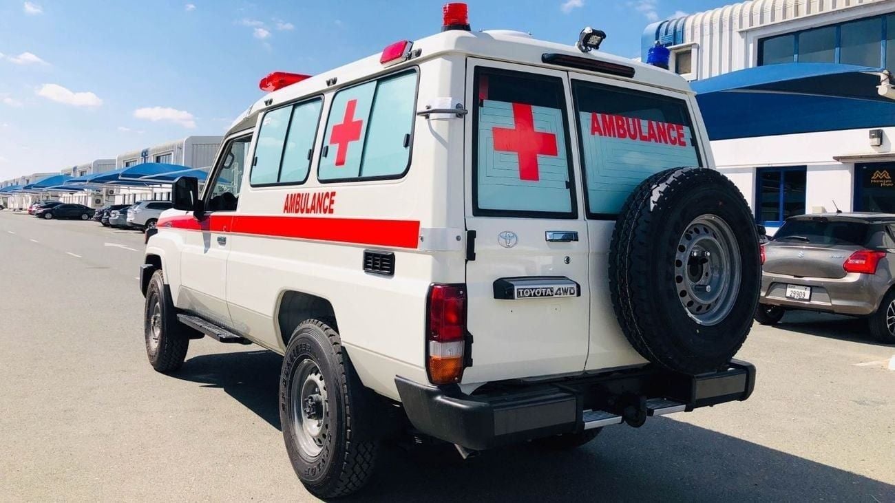 Toyota Land Cruiser 70 LC 78 HARDTOP 2.8L MT 78 Ambulance Conversion [Type 1 & 2]