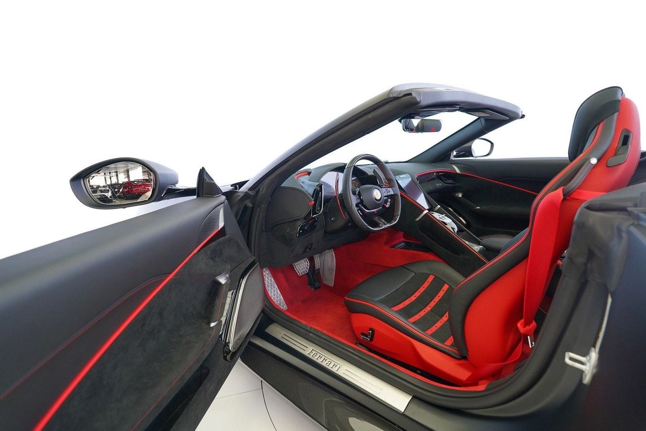 Ferrari Roma SPIDER