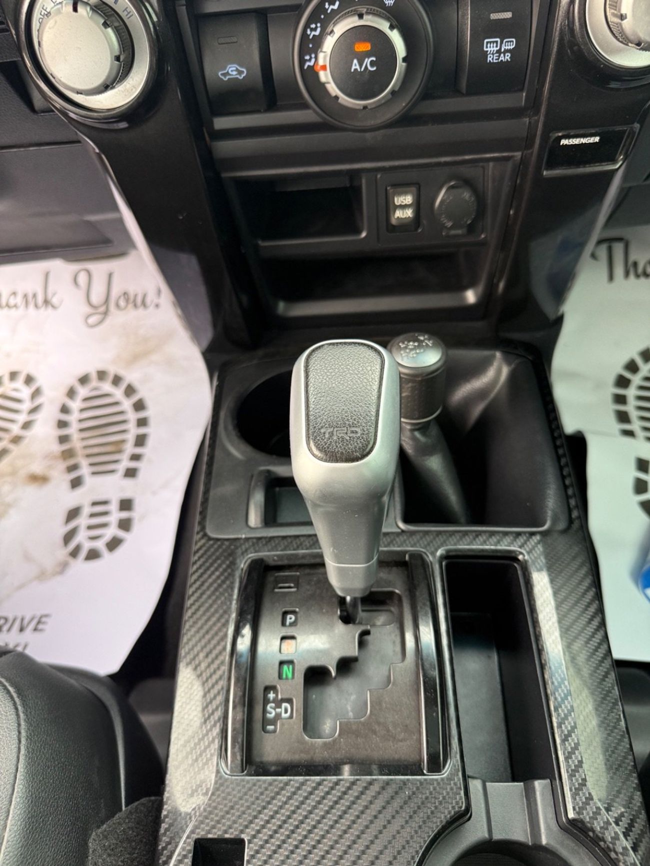 تويوتا Runner4 Trdd off road Full option sunroof Leader Seat