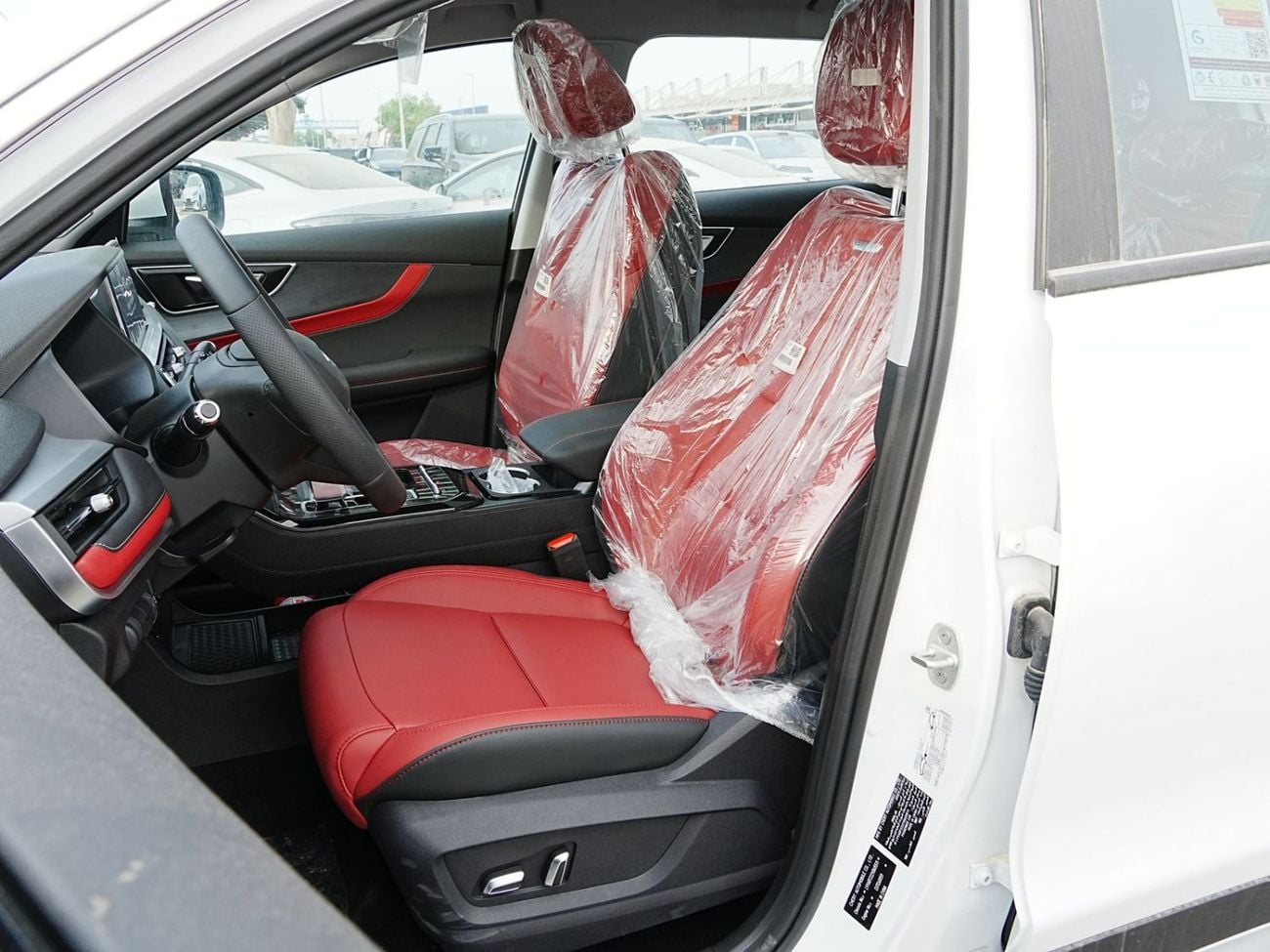 Chery Tiggo LUXURY 2027 CHERY TIGGO 7 CHAMPION LUXURY 1.5L SUV FWD GCC BRAND NEW 0KM