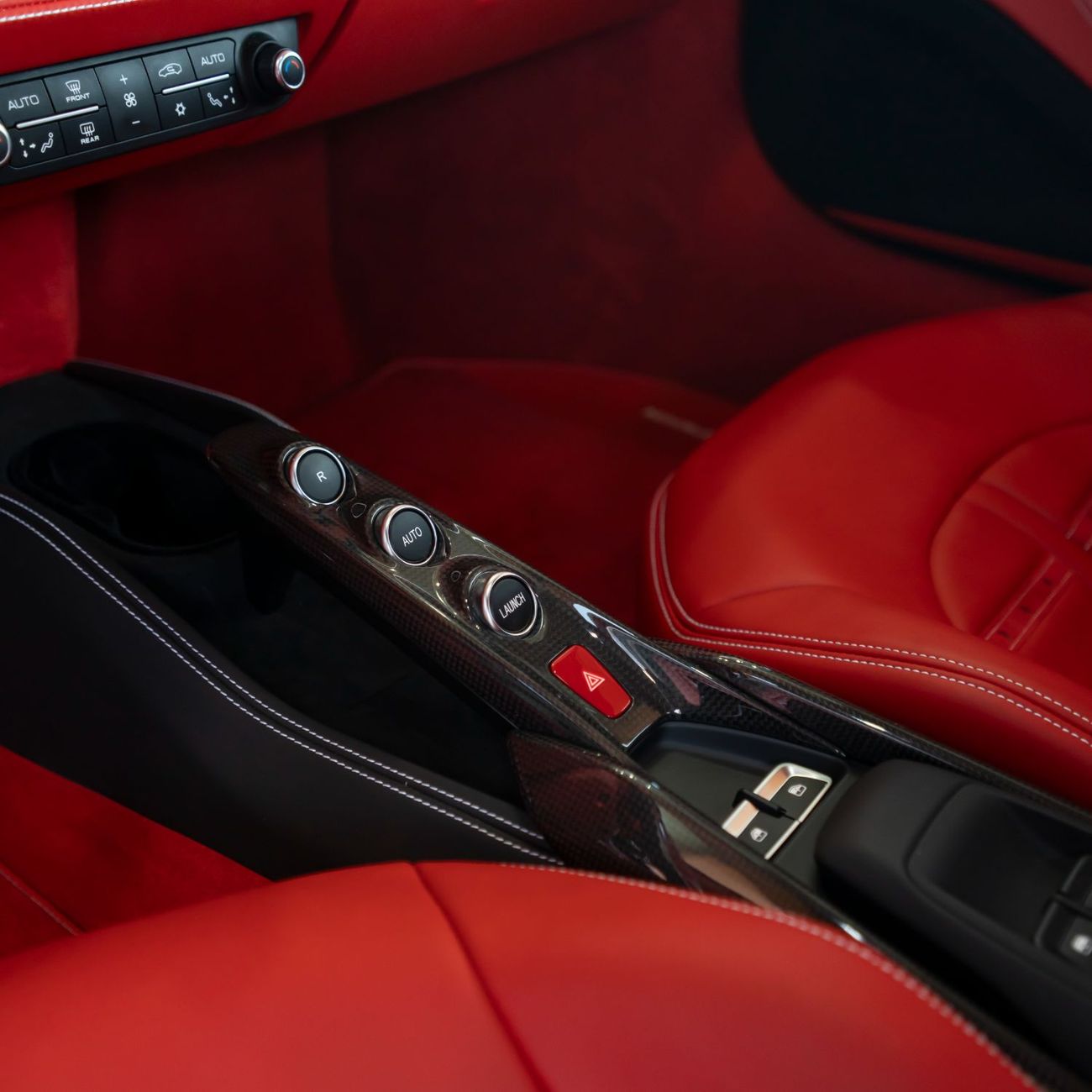 Ferrari F8 Spider 3.9T V8