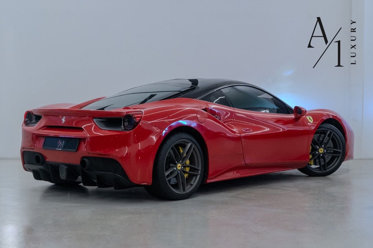 Ferrari 488 Std 3.9L 2017 Ferrari 488 GTB, Excellent Condition, Fully Loaded, Carbon Fibre Accents, European Spe