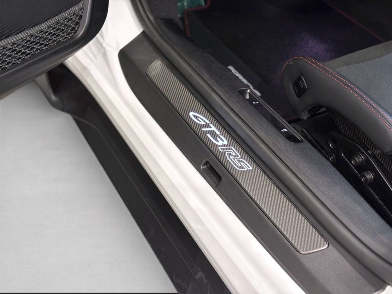 Porsche 911 GT3RS AED 20,400 P.M | 0% DOWN PAYMENT | PORSCHE 911 GT3 RS WEISSACH PACKAGE | 4.0L F6 | AGENCY WARR