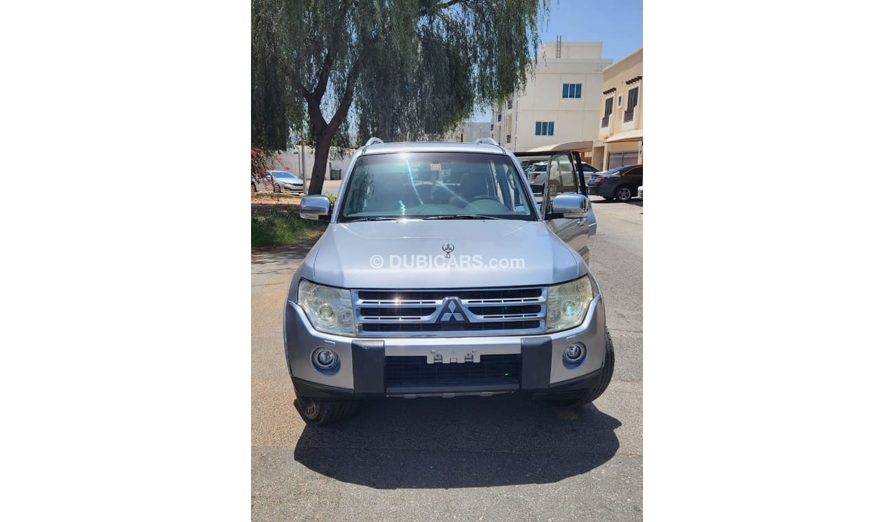 Mitsubishi Pajero GLS