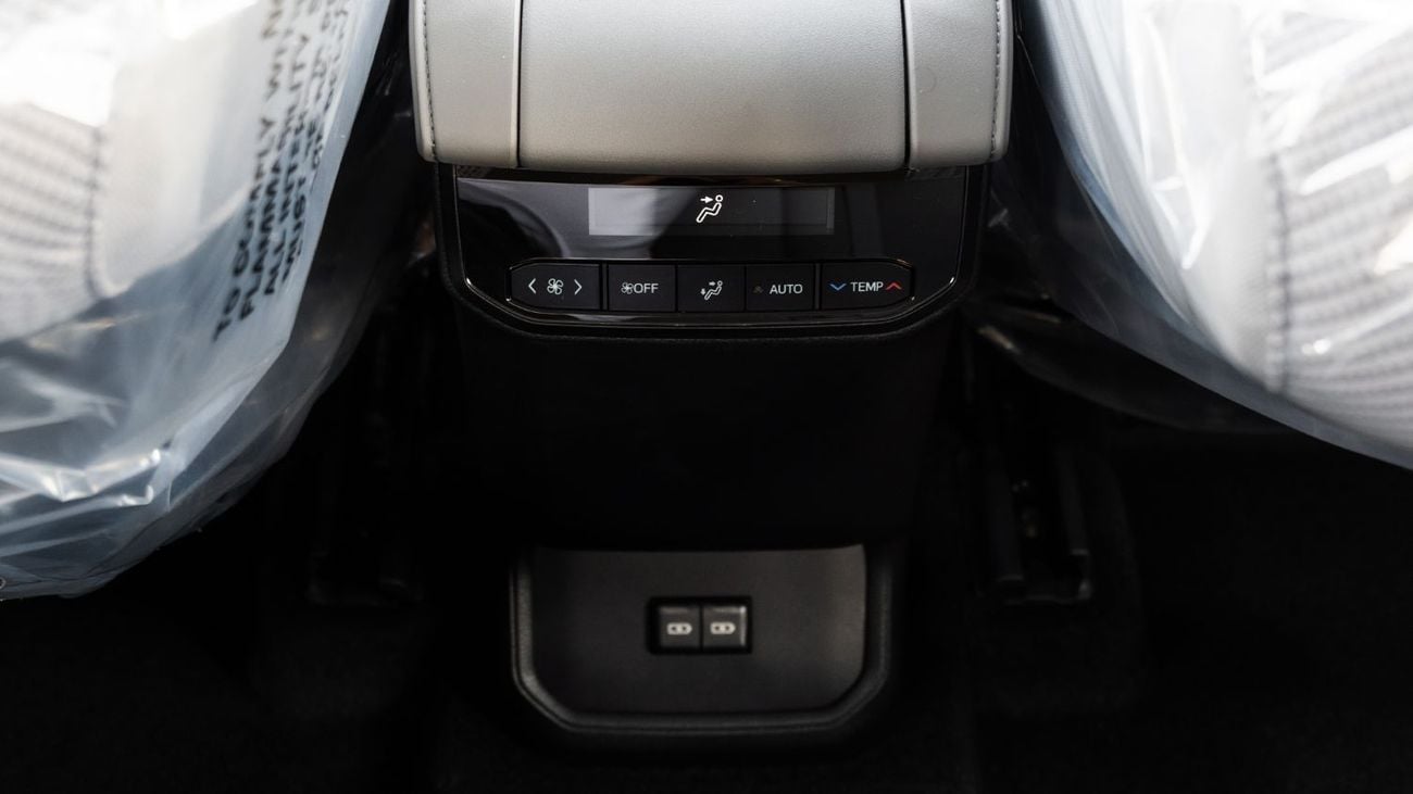 تويوتا هايلاندر 2025 Toyota Highlander LE 2.5 AT Hybrid