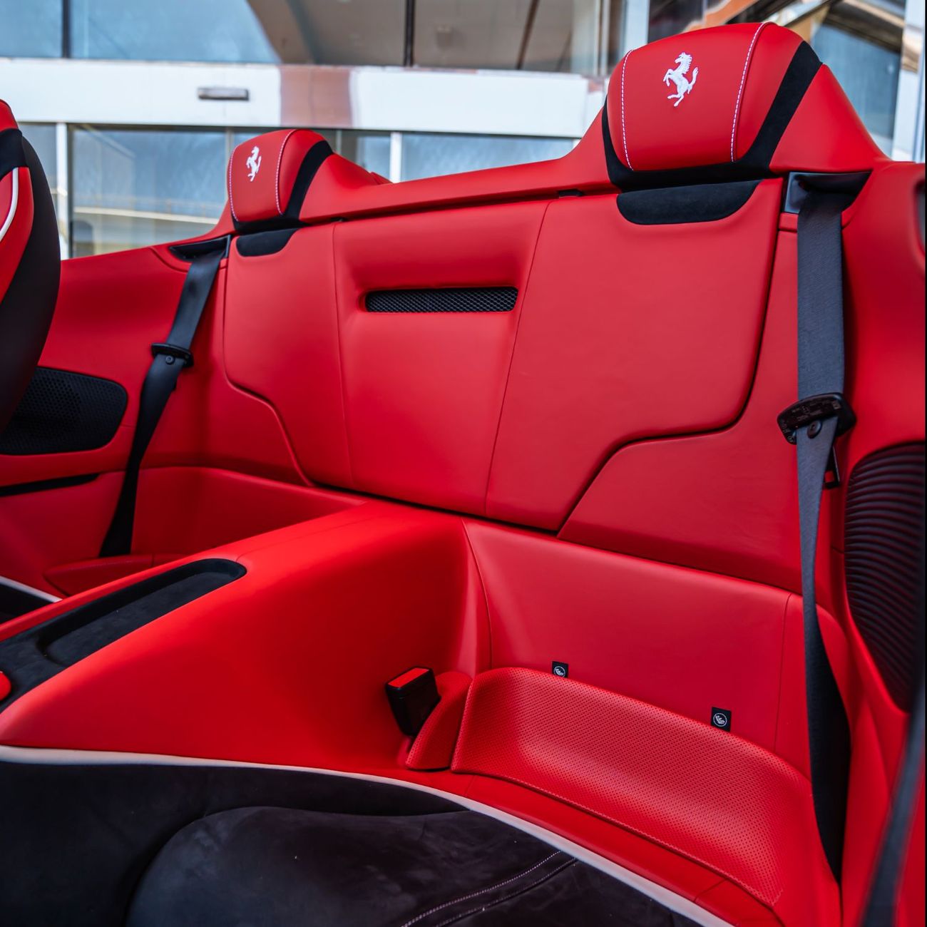 فيراري روما 2025  FERRARI ROMA SPIDER