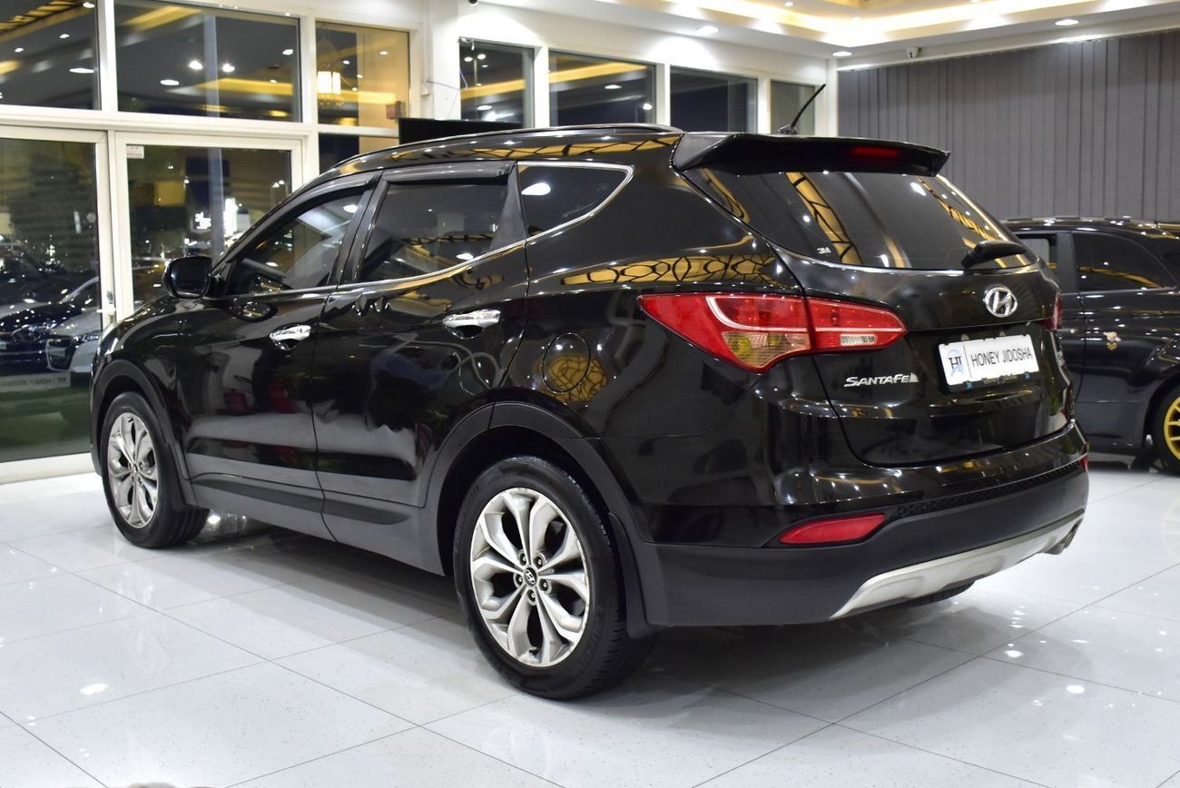 هيونداي سانتا في EXCELLENT DEAL for our Hyundai SantaFe 4WD 3.3L ( 2014 Model ) in Black Color GCC Specs