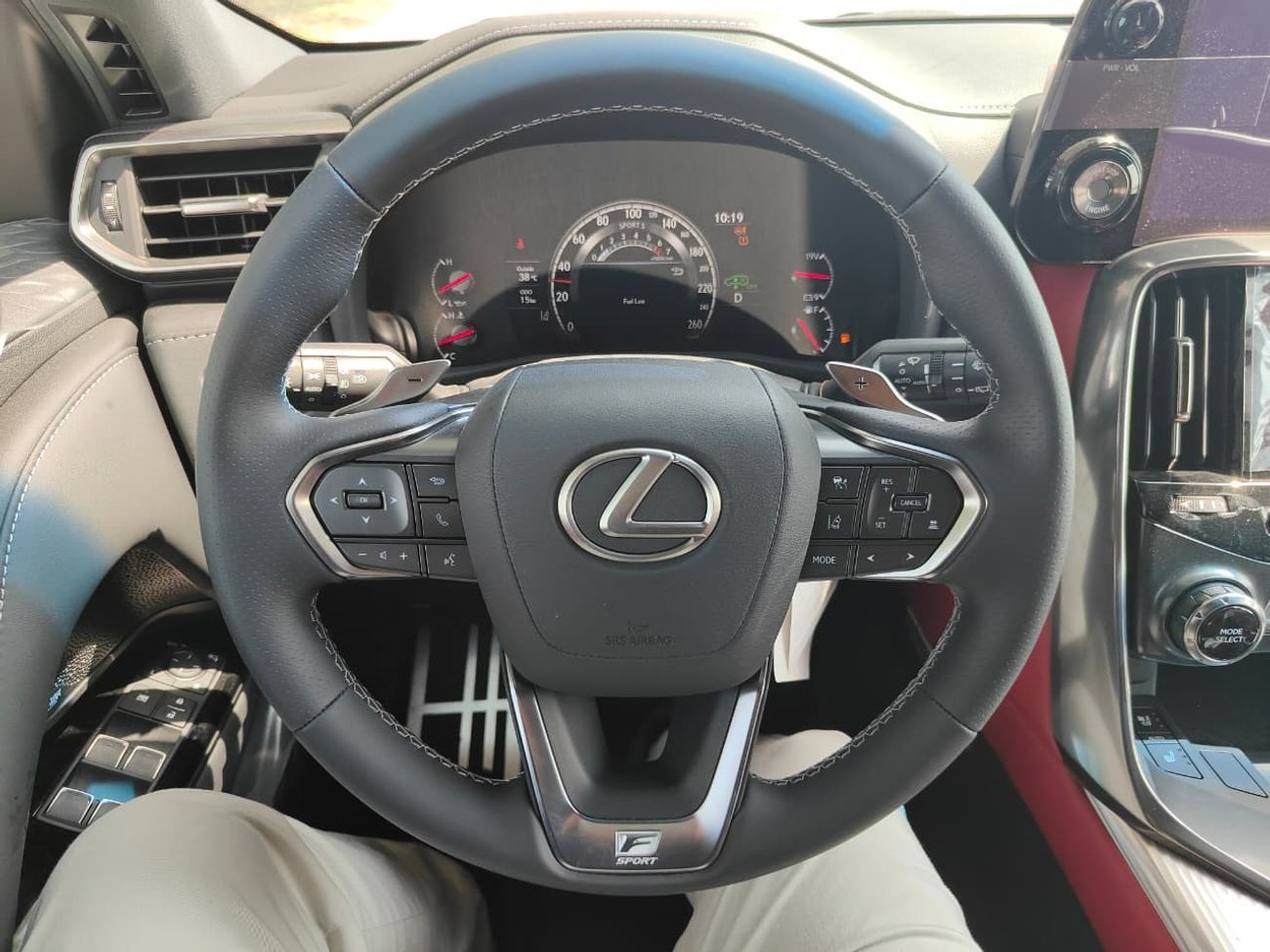 لكزس LX 600 Lexus LX 600 F-Sport 3.5L AT Petrol Twin Turbo