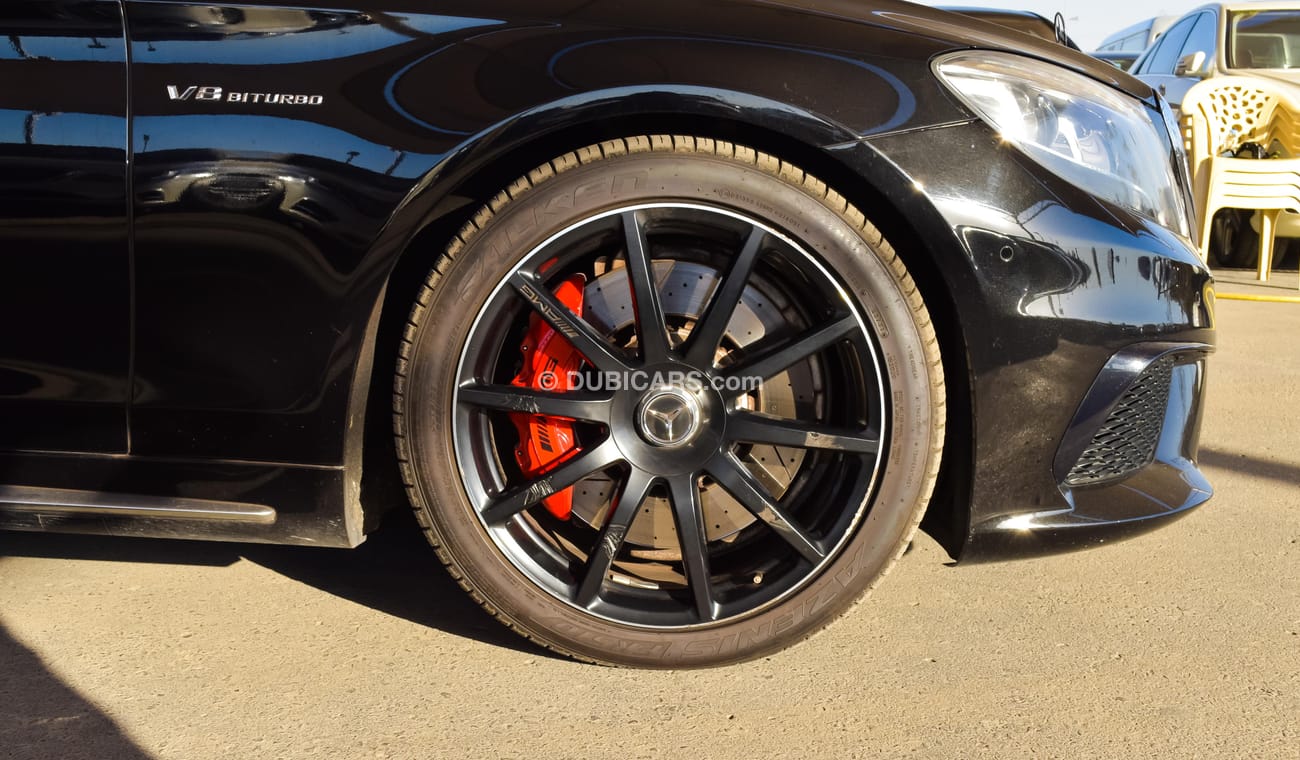 Mercedes-Benz S 63 AMG V8 Biturbo 4Matic