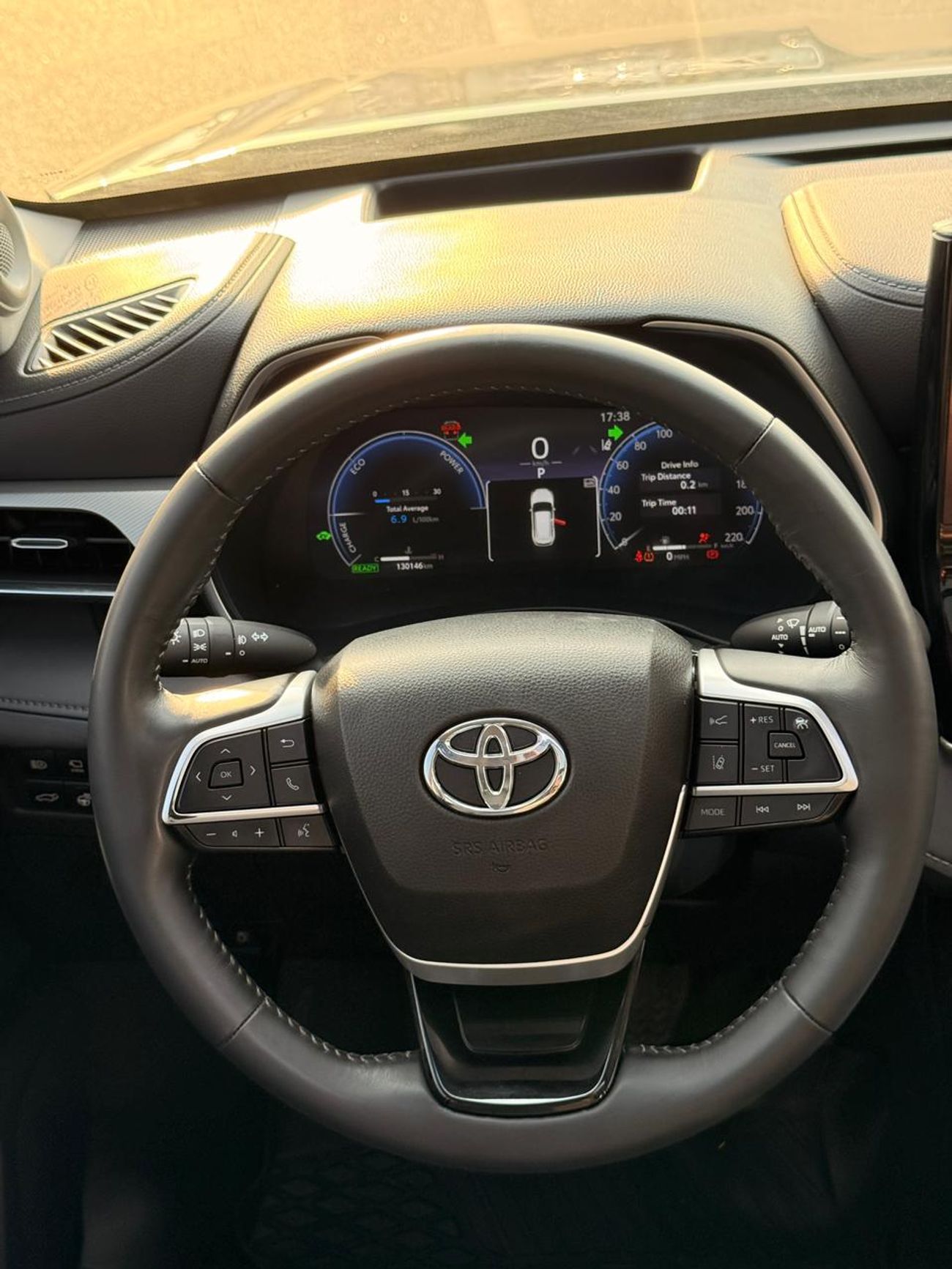 Toyota Highlander Hybrid platinum 2.5L 360 camera | panoramic | leather seats Full option