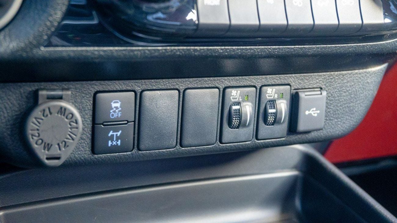 تويوتا هيلوكس S GLX 2.4L 4WD A/T