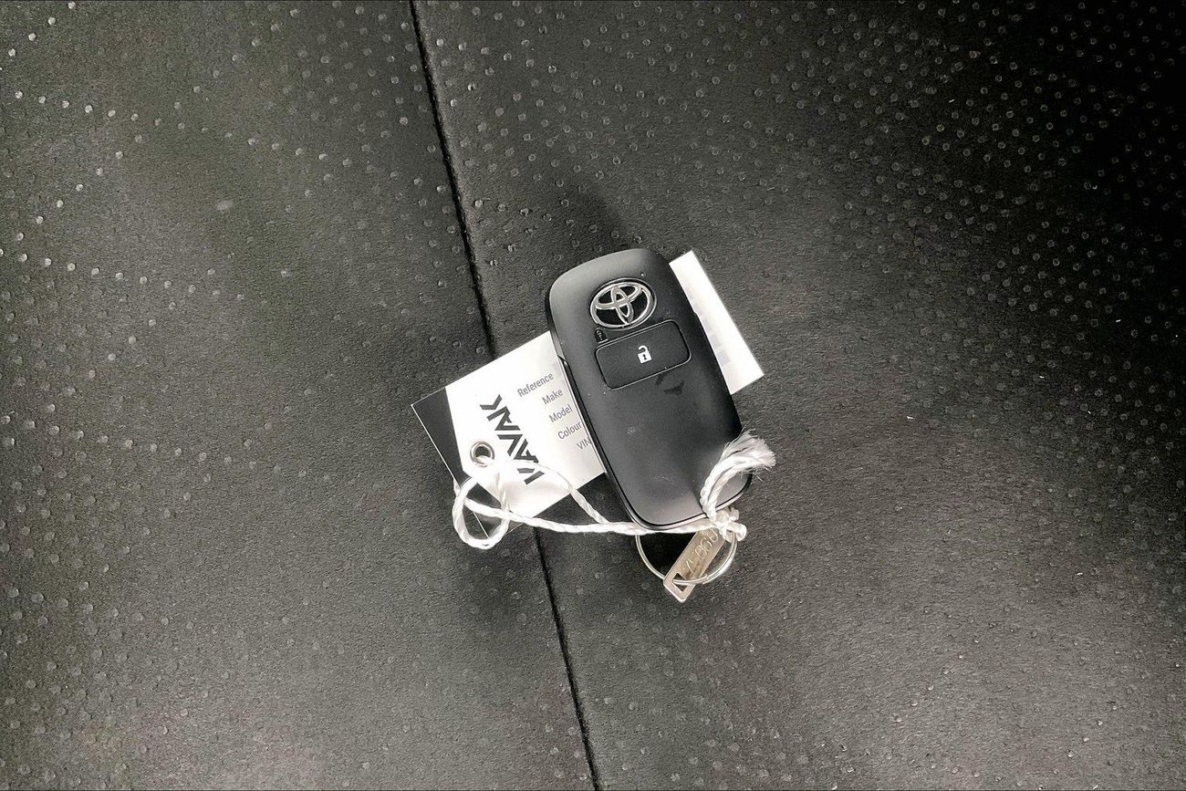 Toyota Veloz GX | Guaranteed Warranty | 0 Down Payment